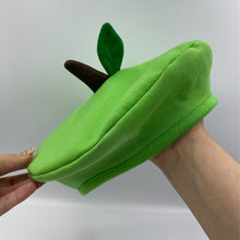 Cargar imagen en el visor de la galería, Gorrito de Manzana Verde