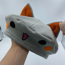 Cargar imagen en el visor de la galería, Gorrito Goma