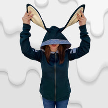 Cargar imagen en el visor de la galería, Sudadera Feng Min Bunny (Rosa/Verde) Adulto