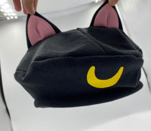 Cargar imagen en el visor de la galería, Gorrito de Sailor Cat Luna Negro