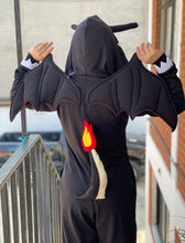 Cargar imagen en el visor de la galería, Kigurumi Charizard Adulto