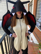 Cargar imagen en el visor de la galería, Kigurumi Charizard Adulto