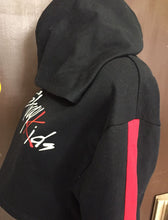 Cargar imagen en el visor de la galería, Crop Top Stray Kids - Disponible 7 días después de la compra