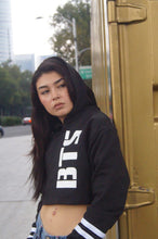 Cargar imagen en el visor de la galería, Crop Top BTS Negro