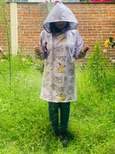 Cargar imagen en el visor de la galería, Impermeable Pikachu and Poke - Disponible 14 días después de la compra