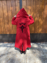 Cargar imagen en el visor de la galería, Gabardina Fullmetal Alchemist - Disponible 7 días después de la Compra.