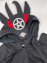 Cargar imagen en el visor de la galería, Kigurumi Baphomet Adulto - Disponible 7 días después de la compra
